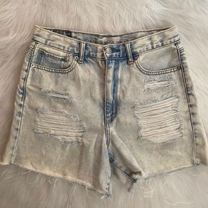 American Eagle Denim Mom Jean Shorts